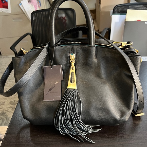 Black leather purse - Picture 1 of 7